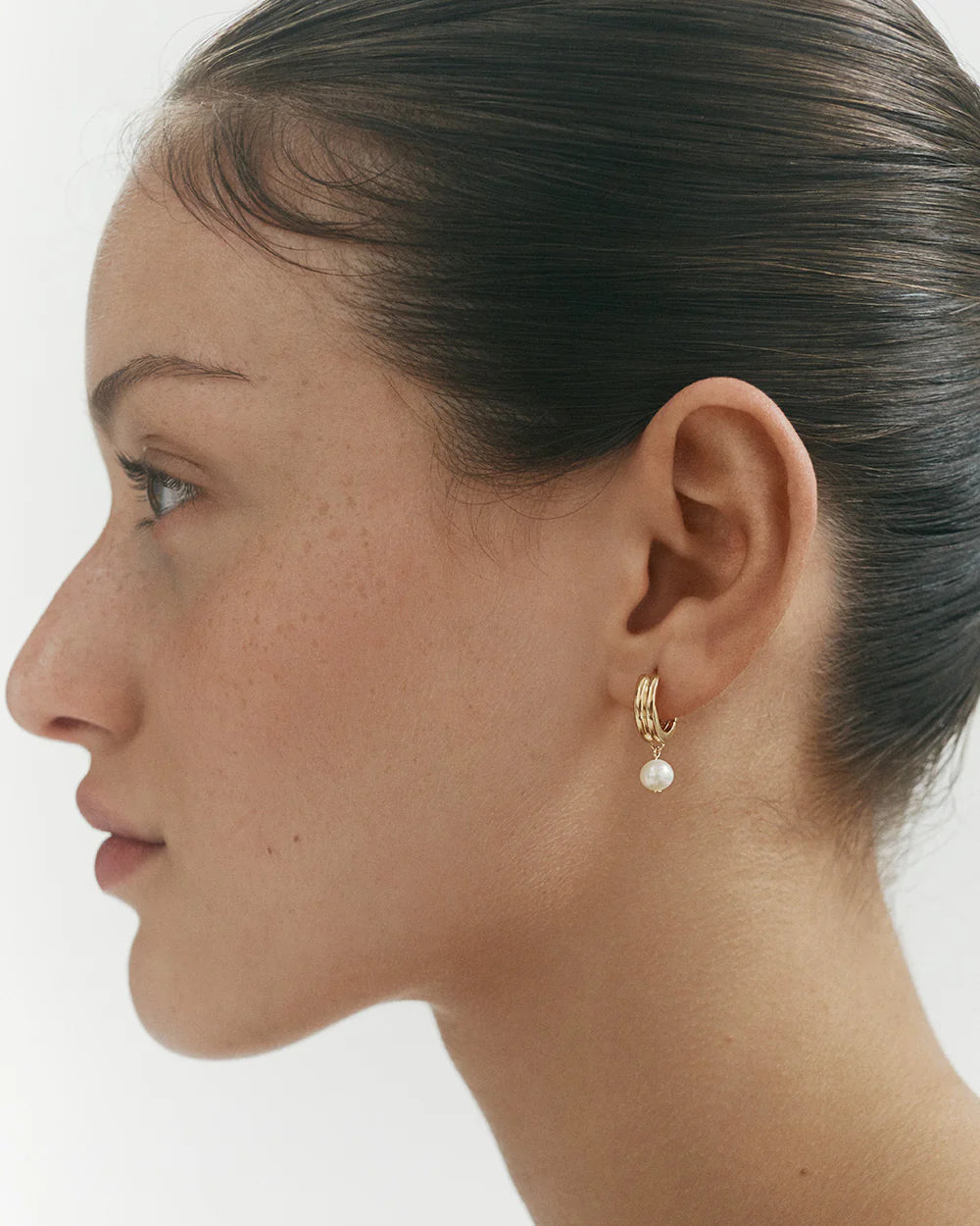 Kirstin Ash Solace Pearl Hoops- 18k gold plated