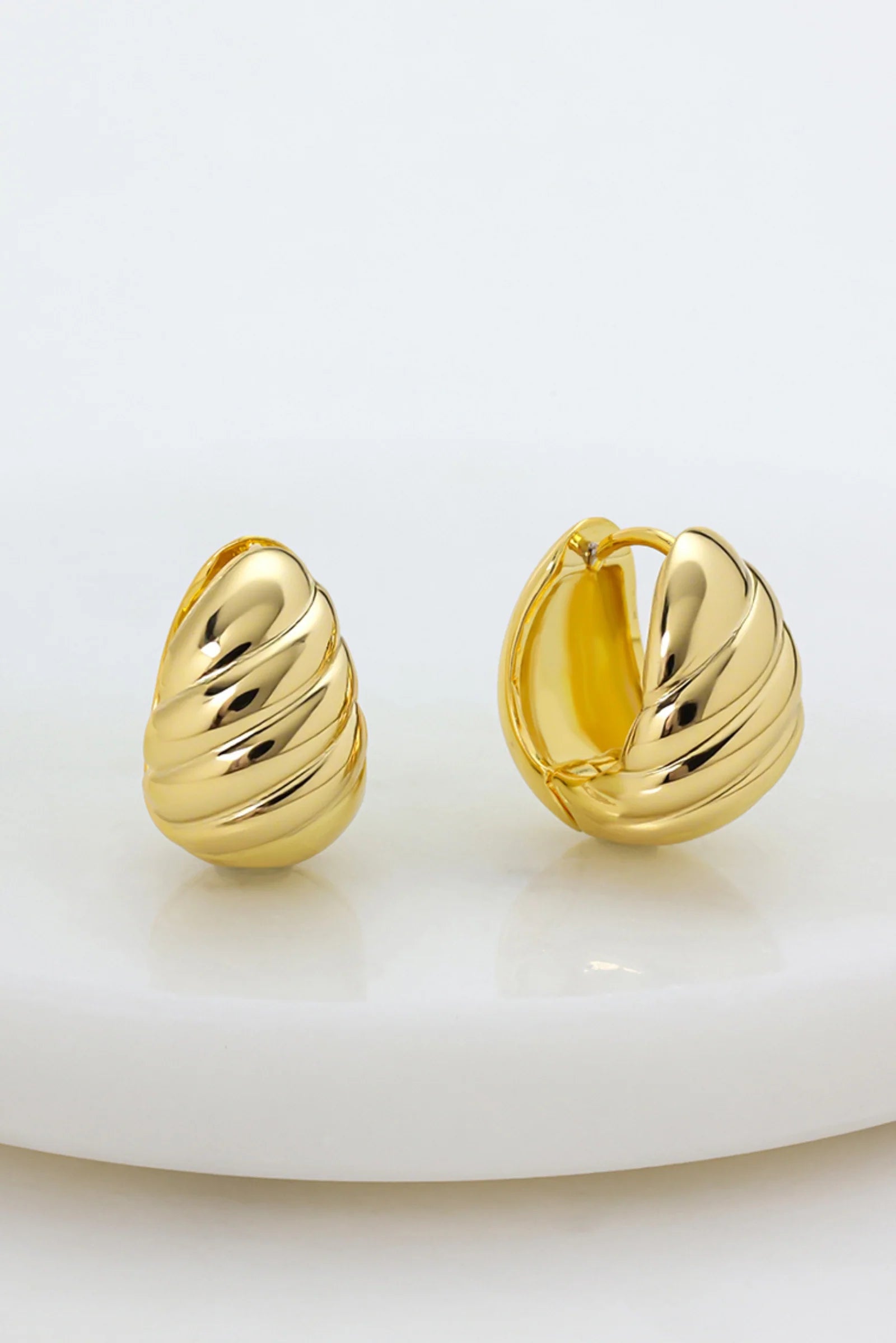 Zafino Bronte Huggie- Gold