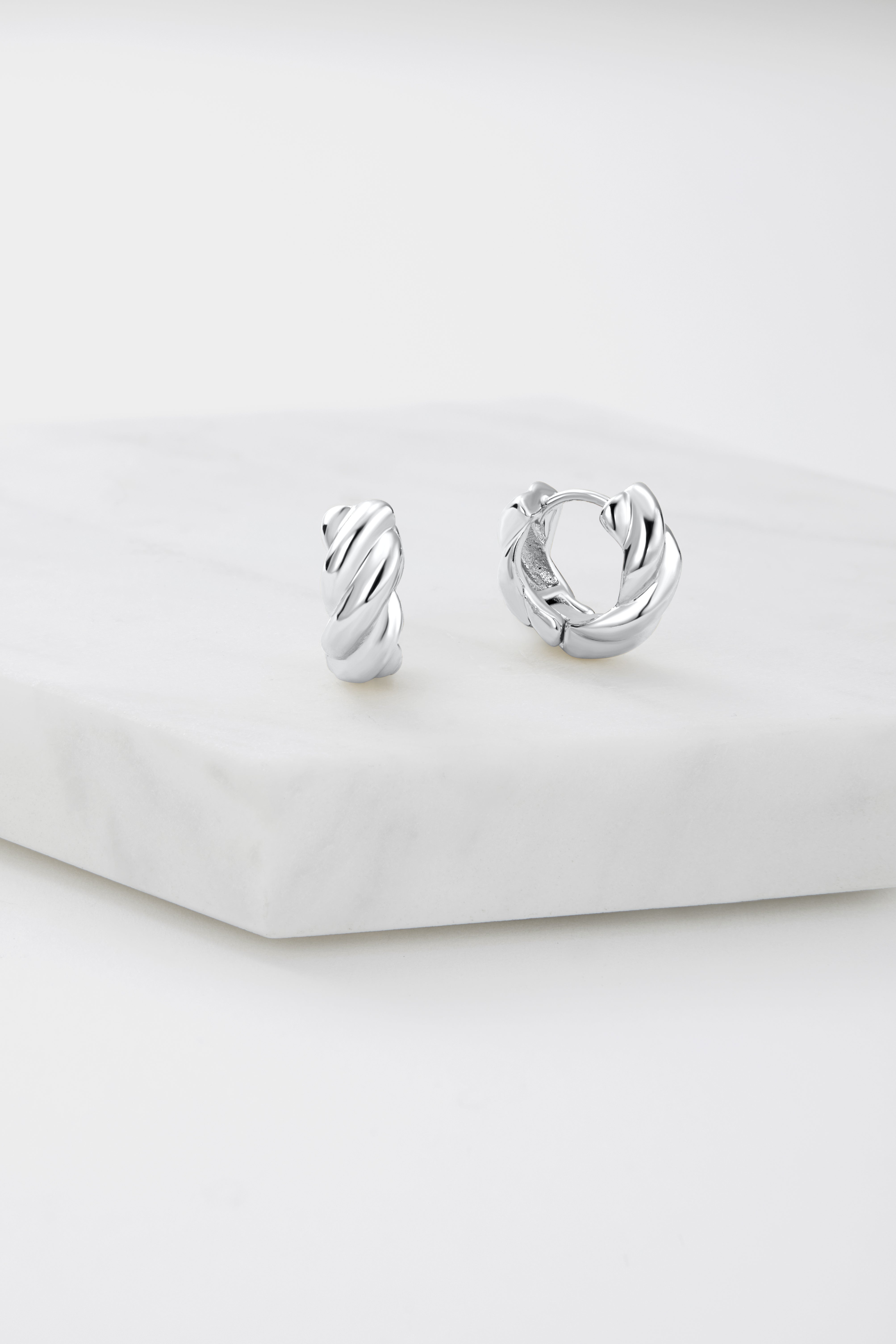 Zafino Maya Huggie- Silver
