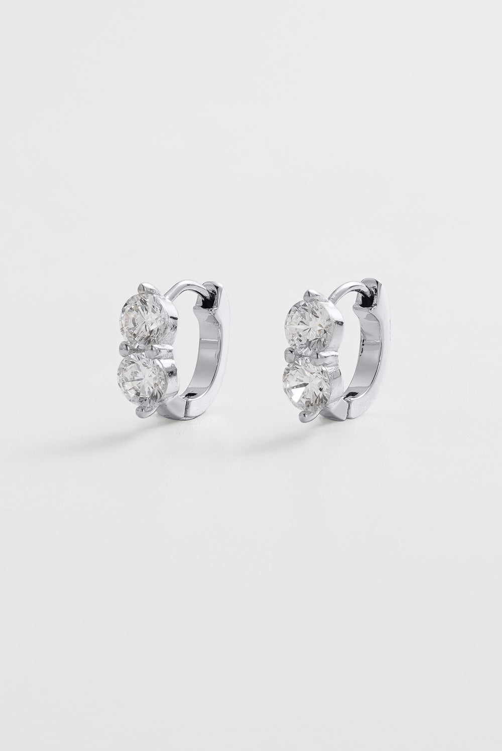 Zafino Zoe Huggie - Silver