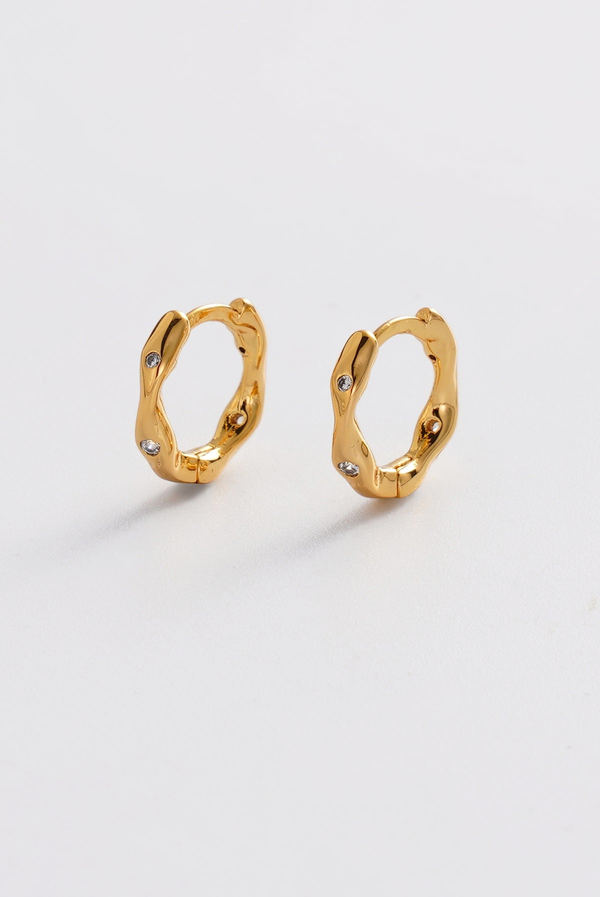 Zafino June Huggie Gold