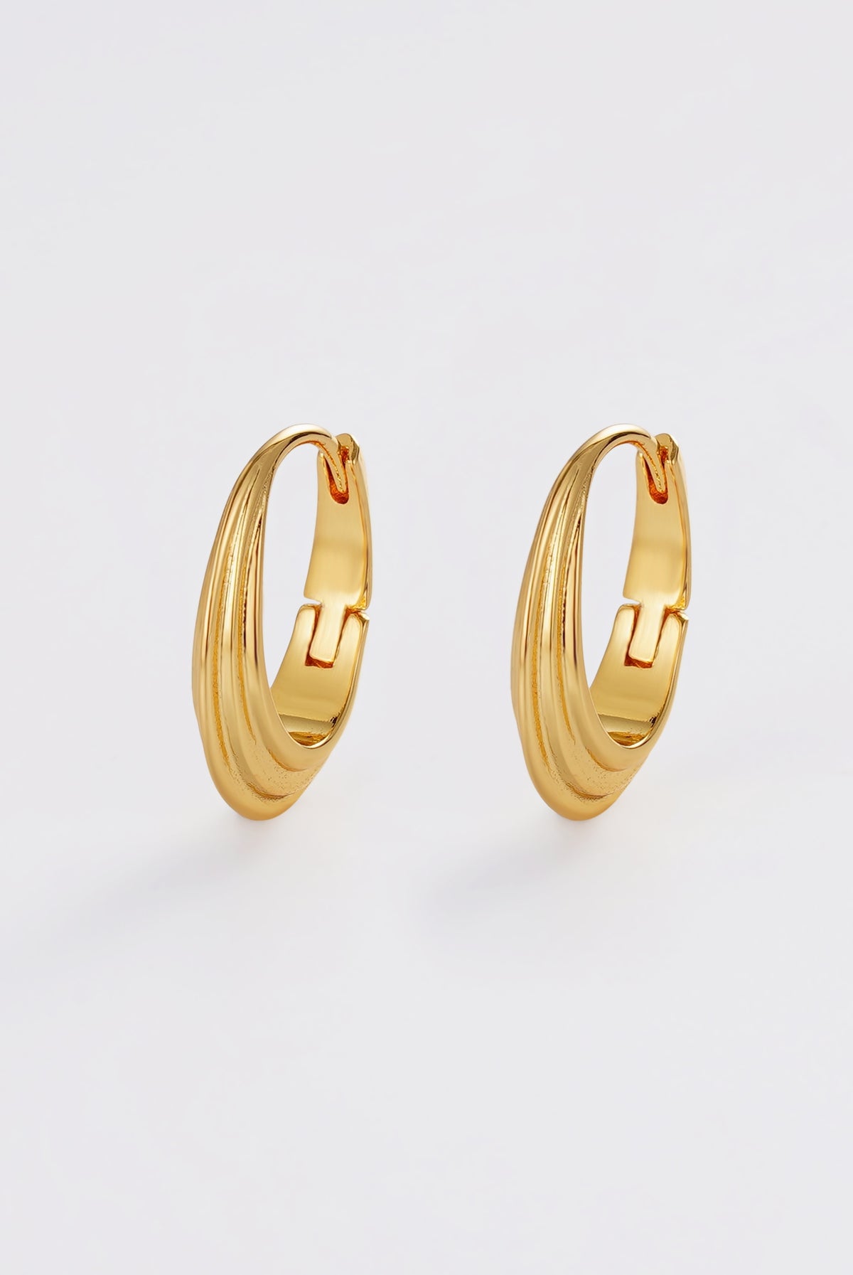 Zafino Marley Gold Hoop- Medium