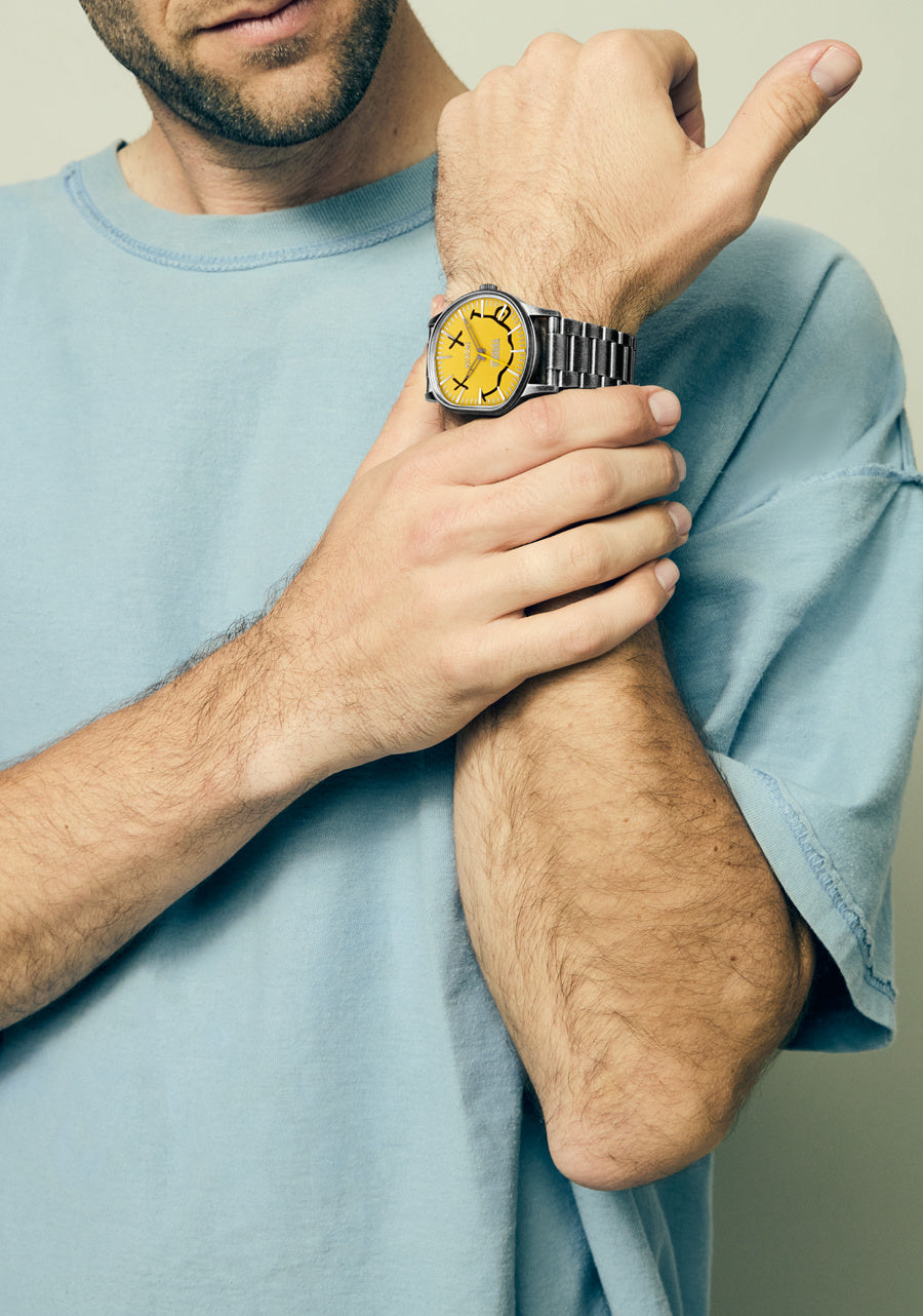Nixon Sentry Wobble Yellow Nirvana Smiley