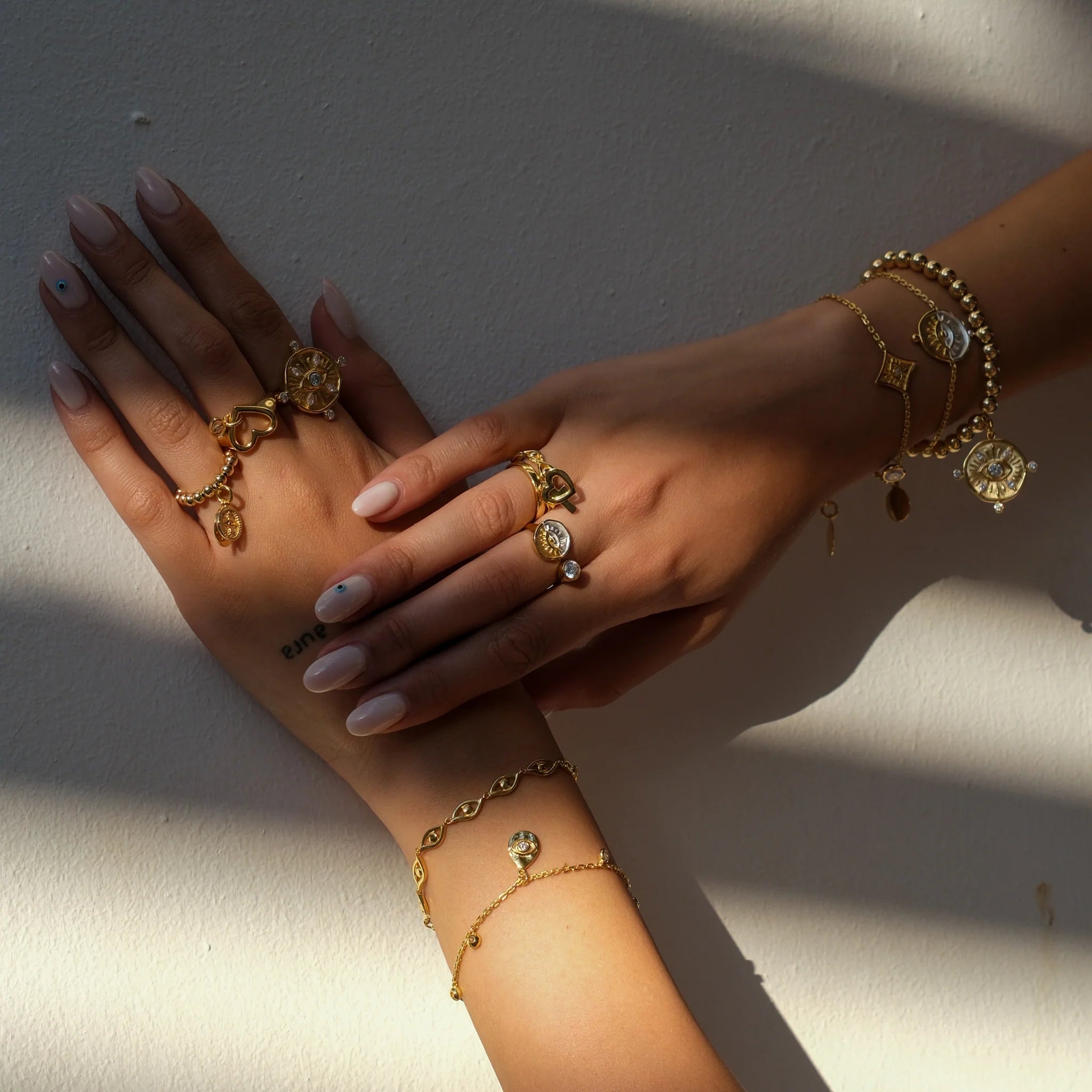 Sue Sensi Guardian Bonds Bracelet