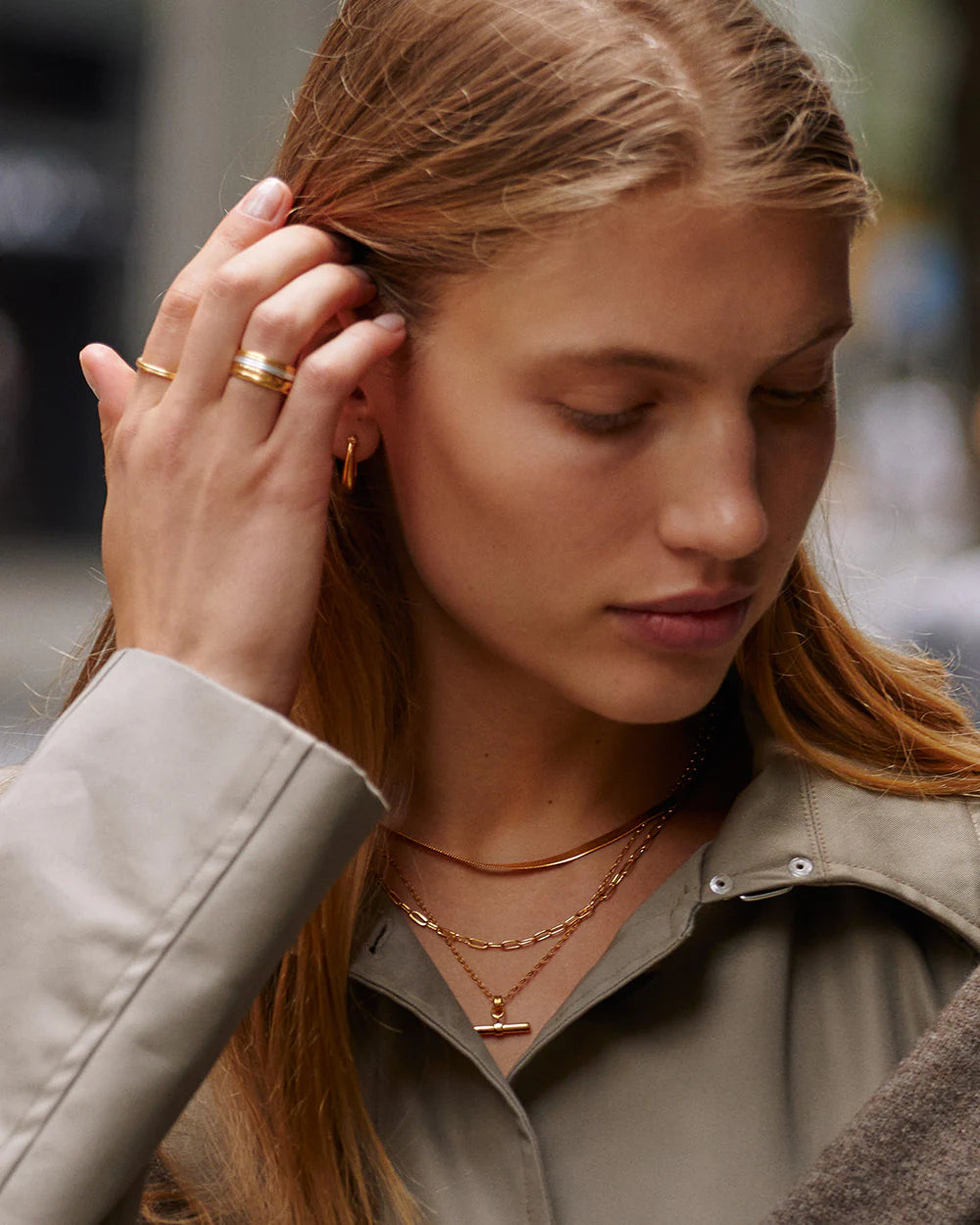 Kirsten Ash Roam T-Bar Necklace Gold
