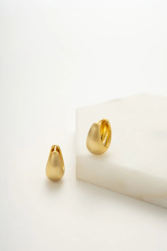 Steph Brushed Hoop - Large / Gold