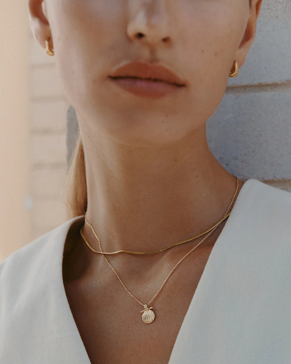 Kirstin Ash Rise Hoops (18k Gold Plated)