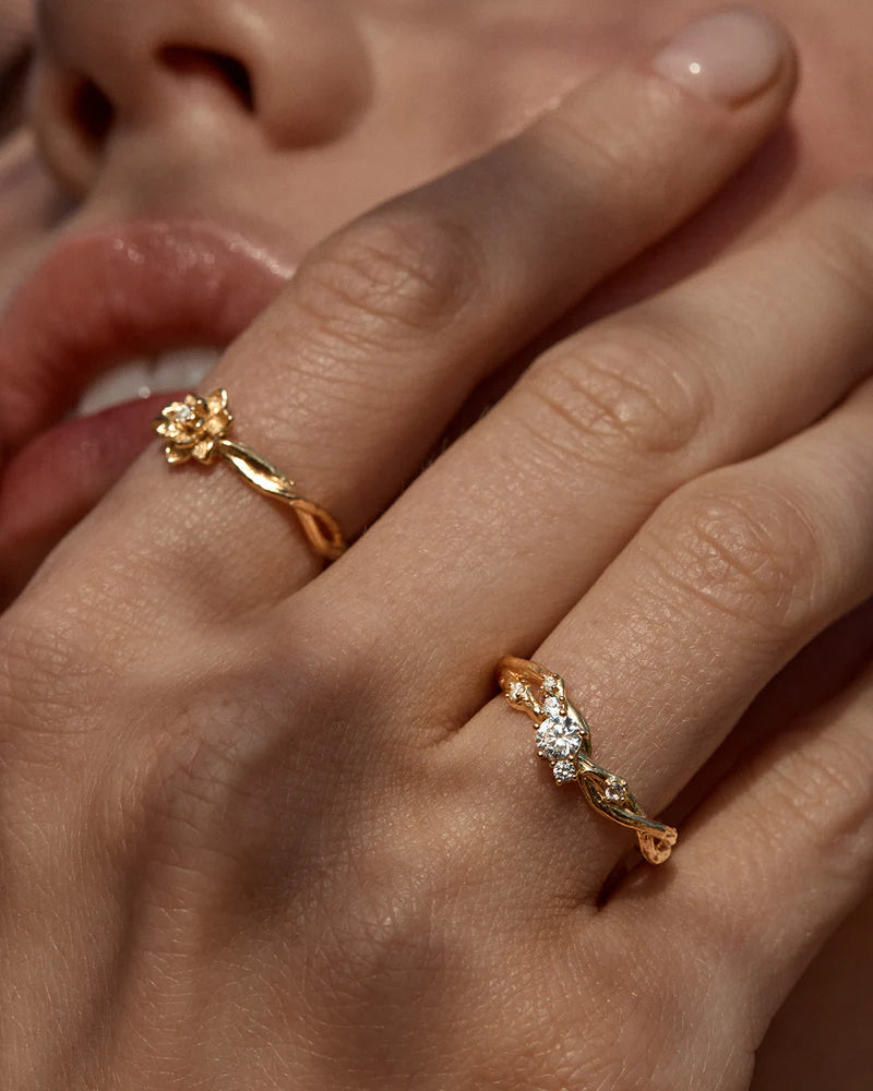 By Charlotte No Rain No Flowers Ring Gold