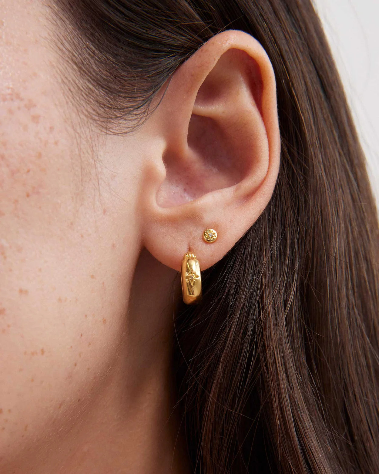 Kirstin Ash Guiding Star Etched Hoops- 18k gold plated