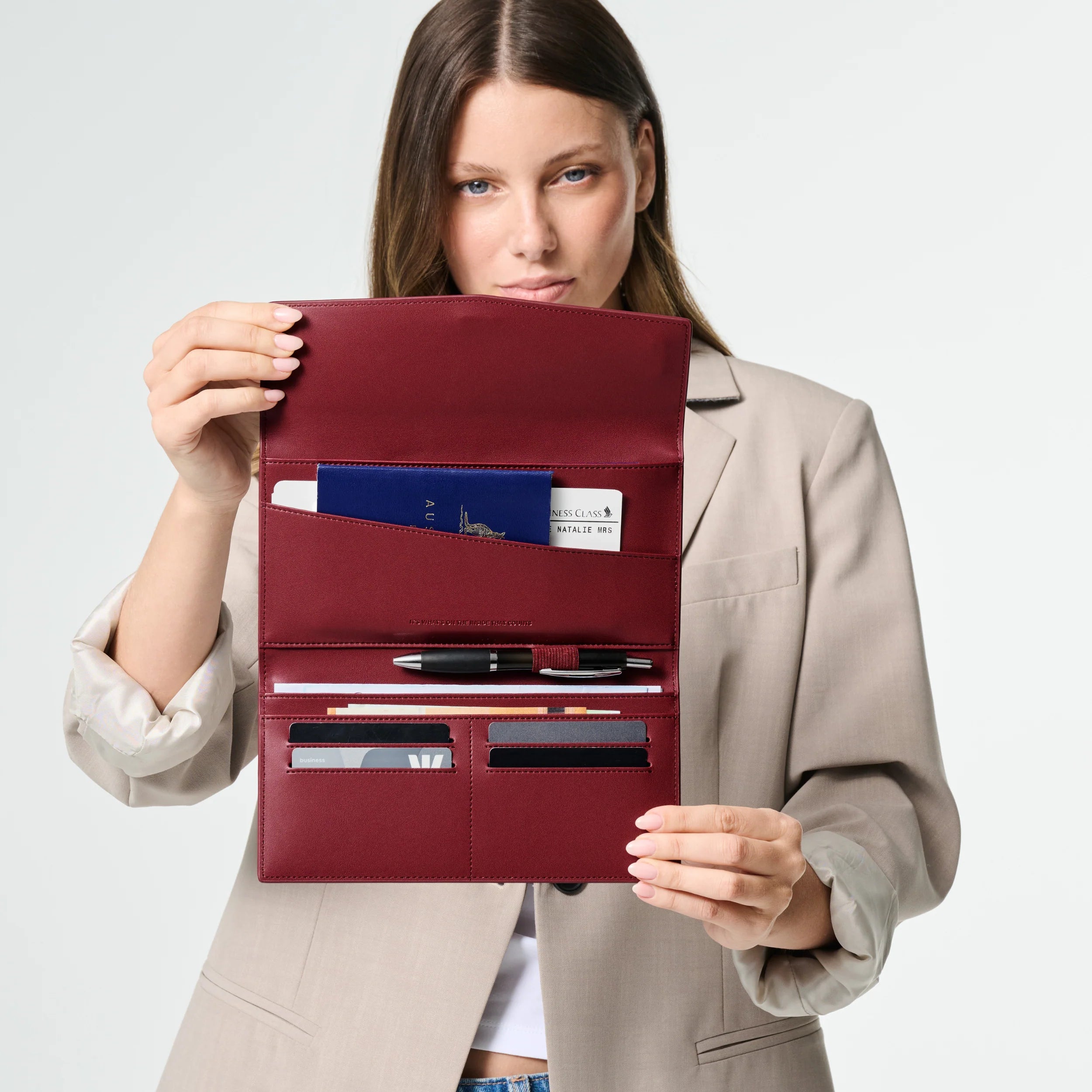 Fox and Leo- The Traveller 2.0 - Burgundy