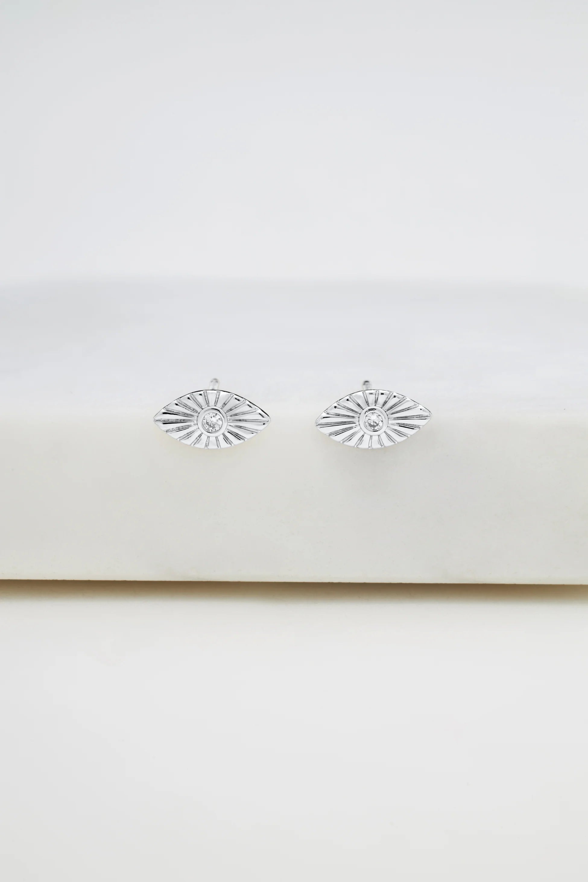 Zafino Evil Eye Stud Earrings- Silver