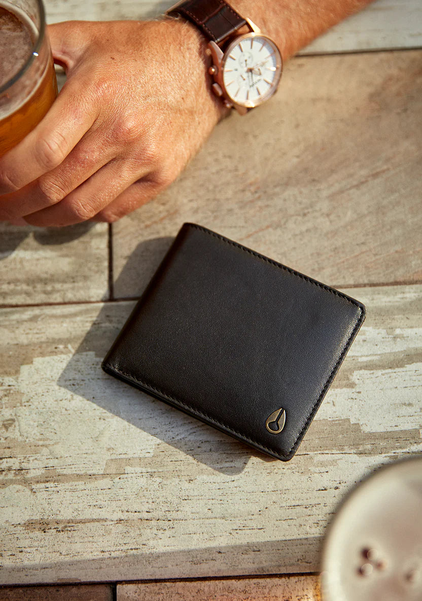 Nixon Pass Leather Black Wallet