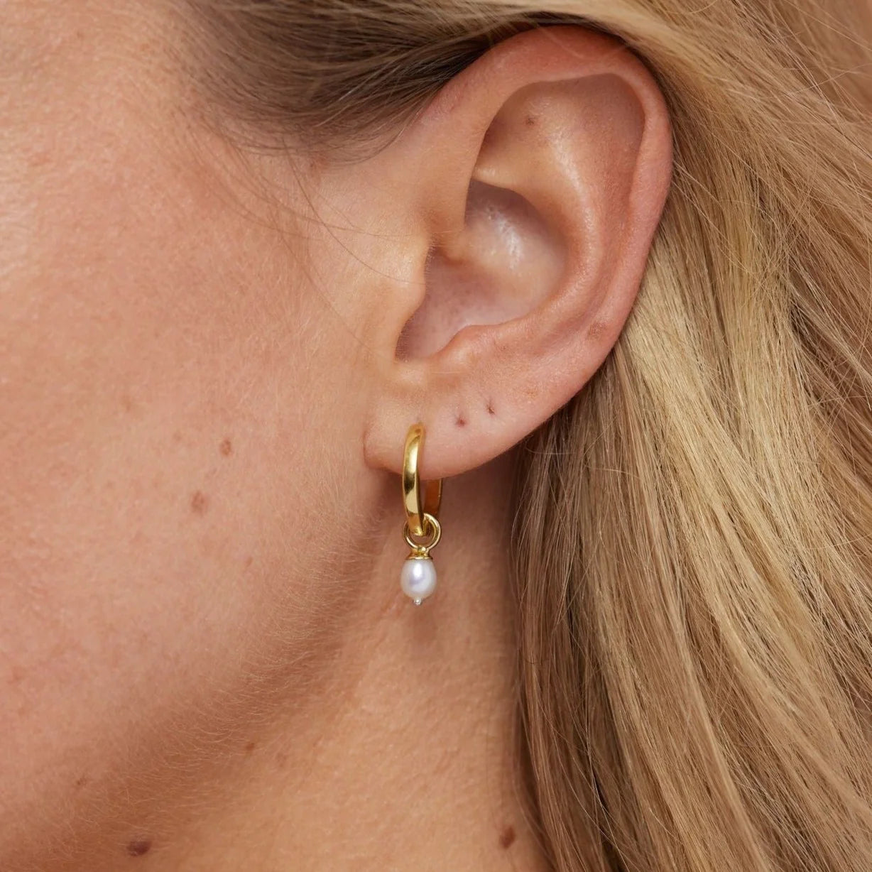 Toni May Pearl Gold Earring Charm