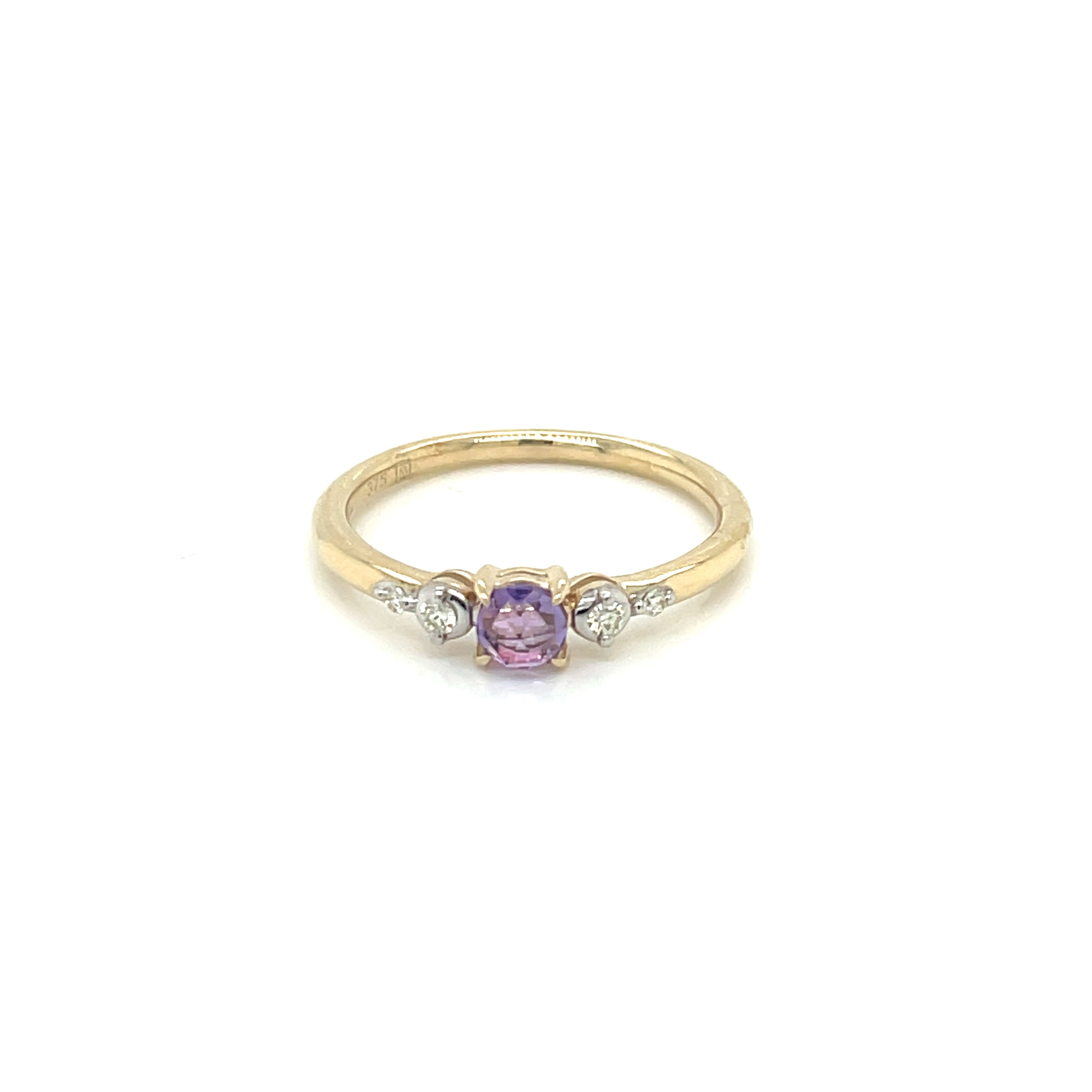 9ct Yellow Gold Amethyst and Diamond Ring