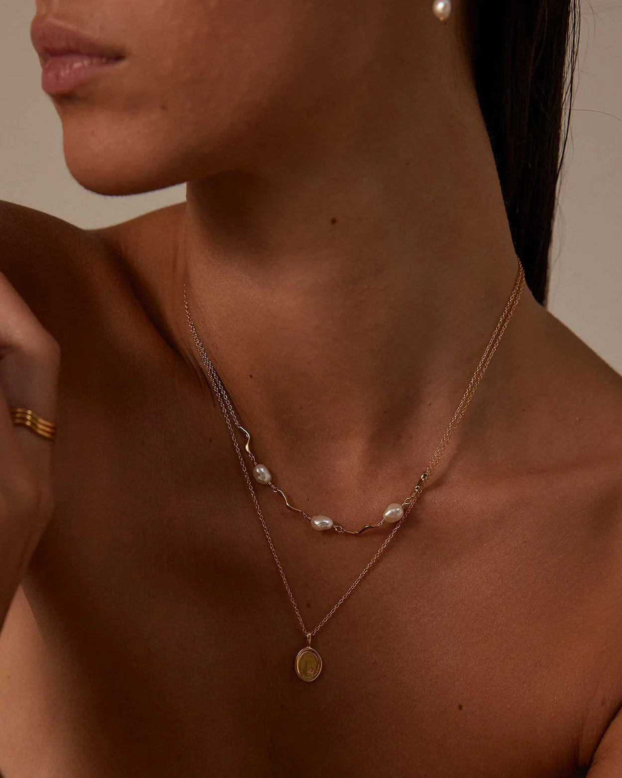 Kirstin Ash Eclipse Align Necklace- 18k gold vermeil