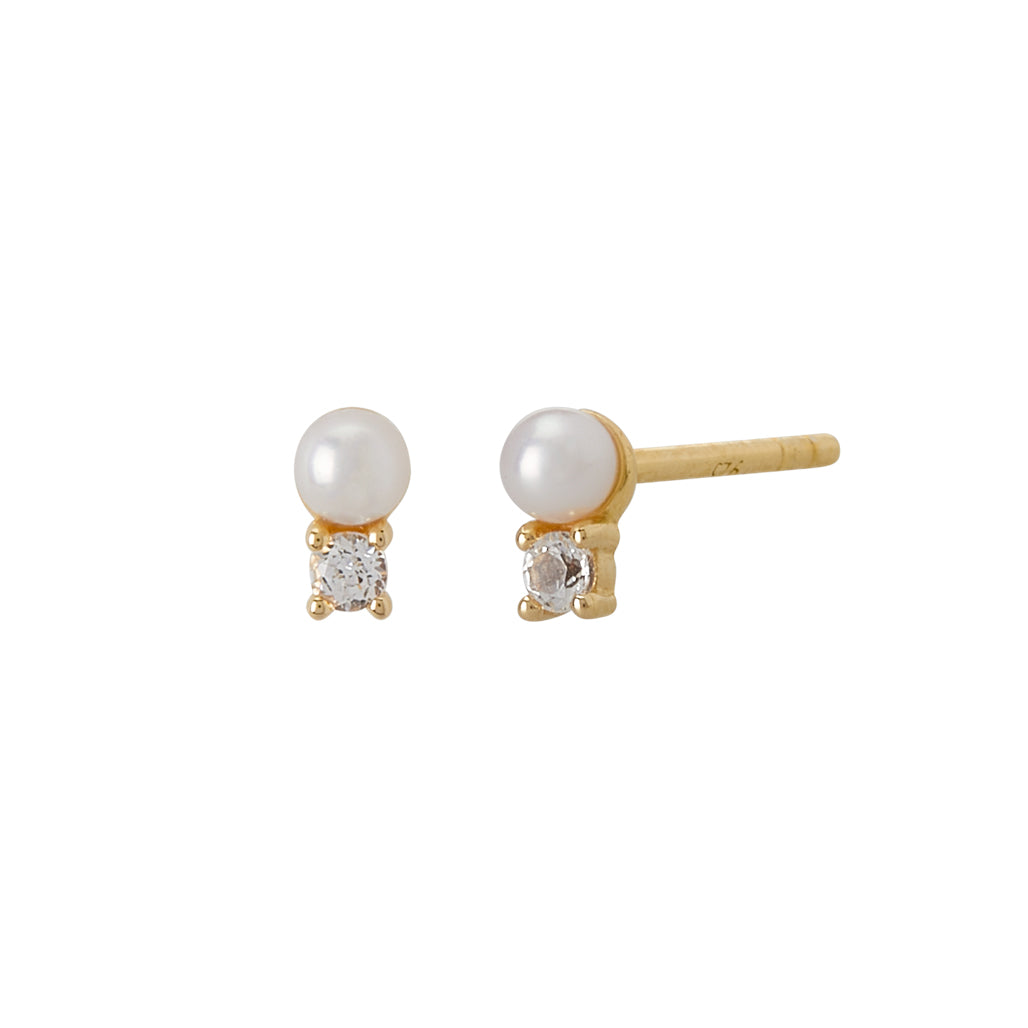 Murkani Pearl with White topaz Studs in 18k gold plate