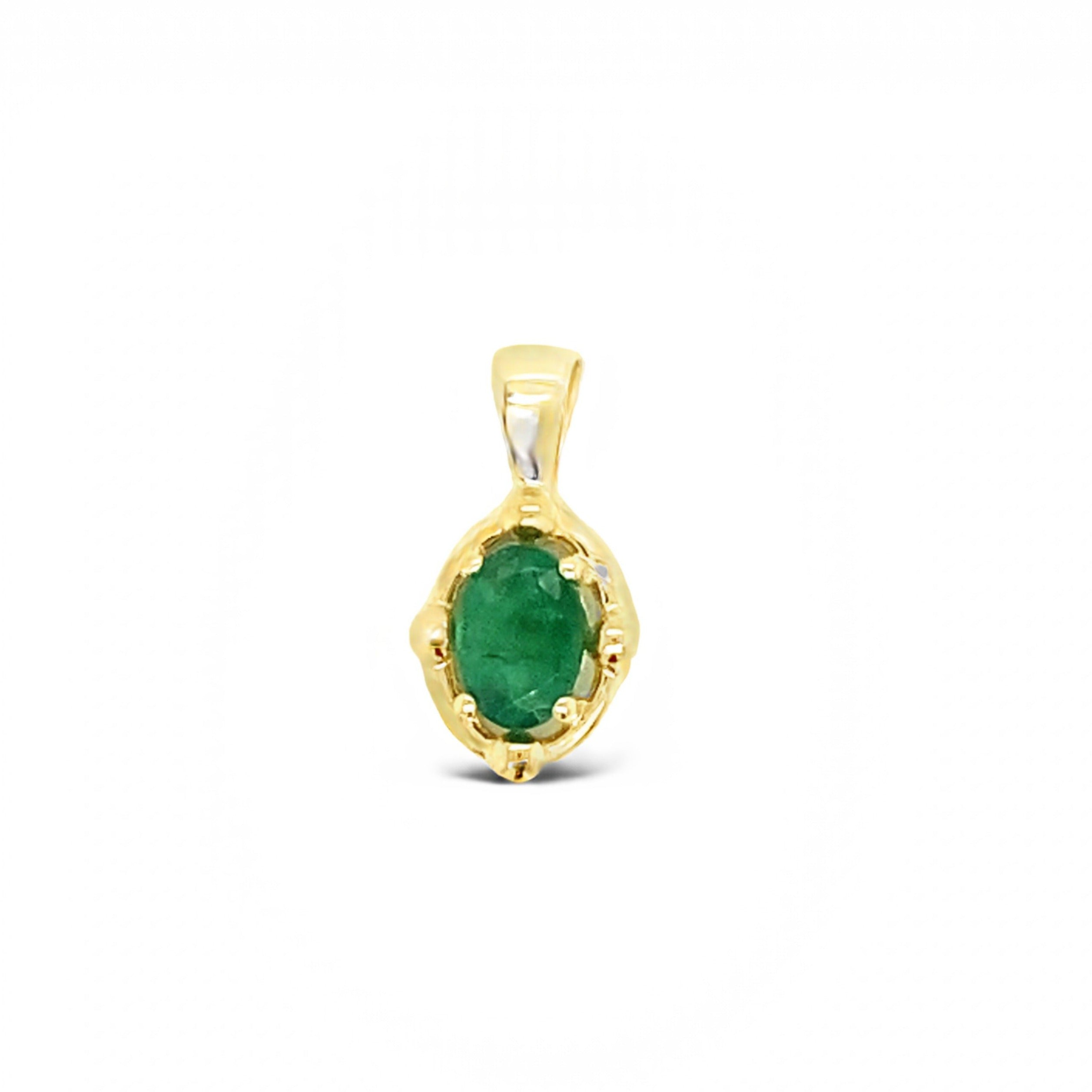 9ct Yellow Gold Oval Cut Emerald Pendant
